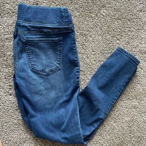 Isabel maternity post pregnancy jeans